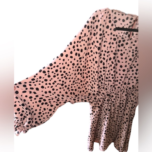 Umgee large dusty‎ pink Dalmatian dress. Worn 1X. Dolman sleeve elastic waist - Picture 6 of 10